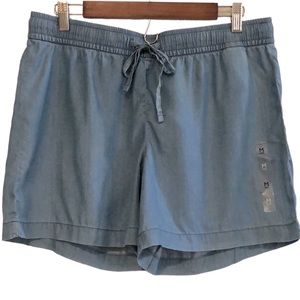 TOMMY HILFIGER LIGHTWEIGHT PULL ON SHORTS BLUE SIZE MEDIUM NEW WITH TAGS